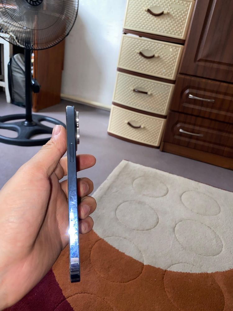 Продам iPhone 13 pro max 256g