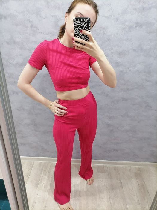 Продам костюм летний