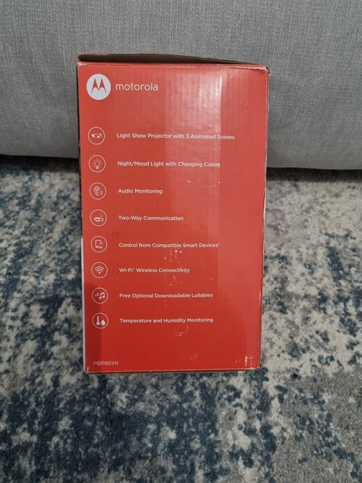 Videoproiector tavan bebelusi