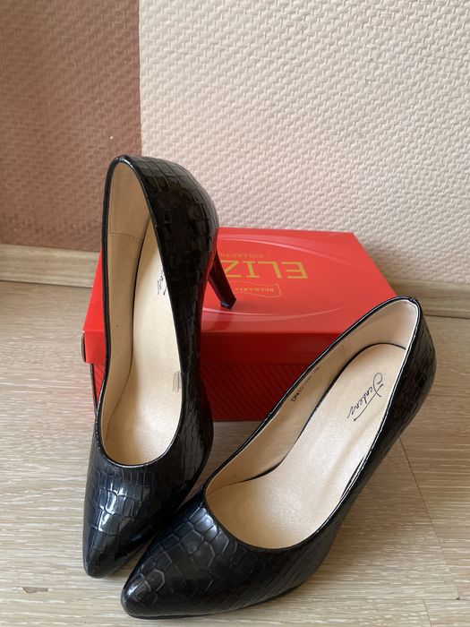 Дамски обувки с ток- 38