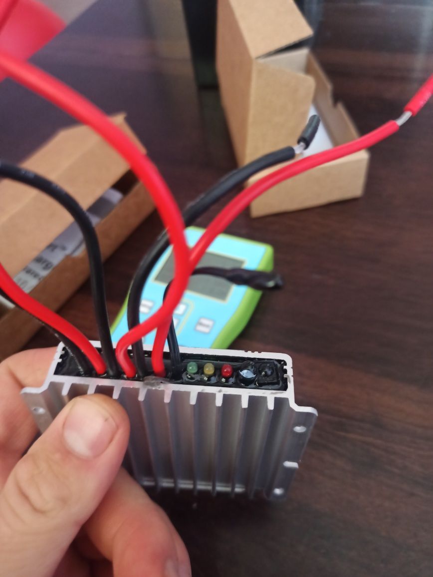 Соларни контролери за зареждане PWM 10A Lumiax
