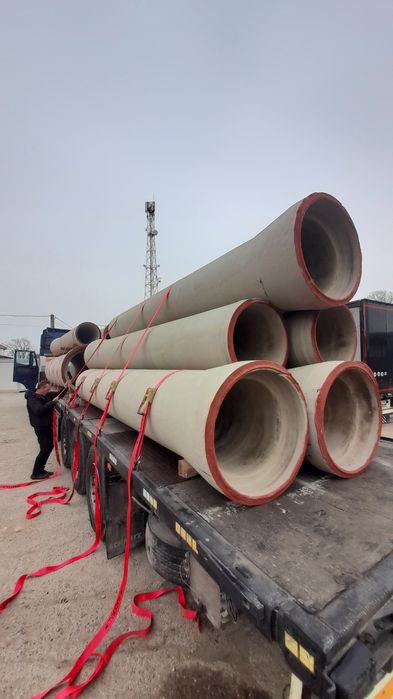 Vând tuburi din beton armat premo