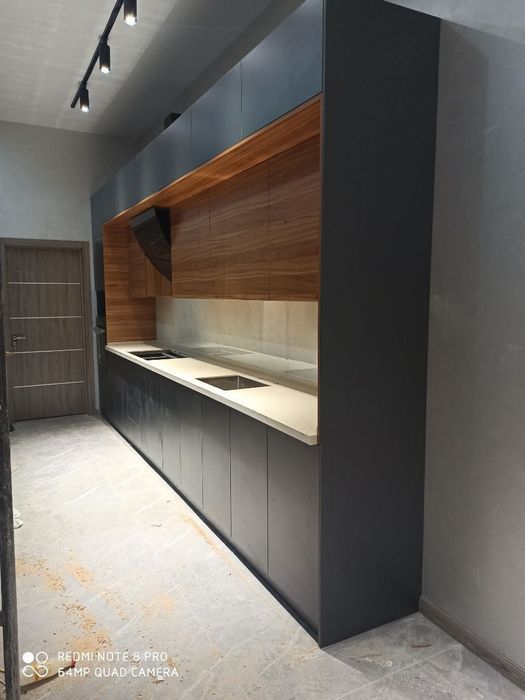 Kuhniya mebel. Ofis mebel