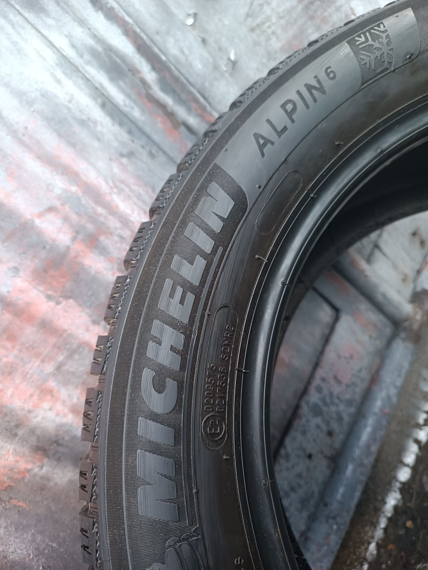 205/55/16 Michelin