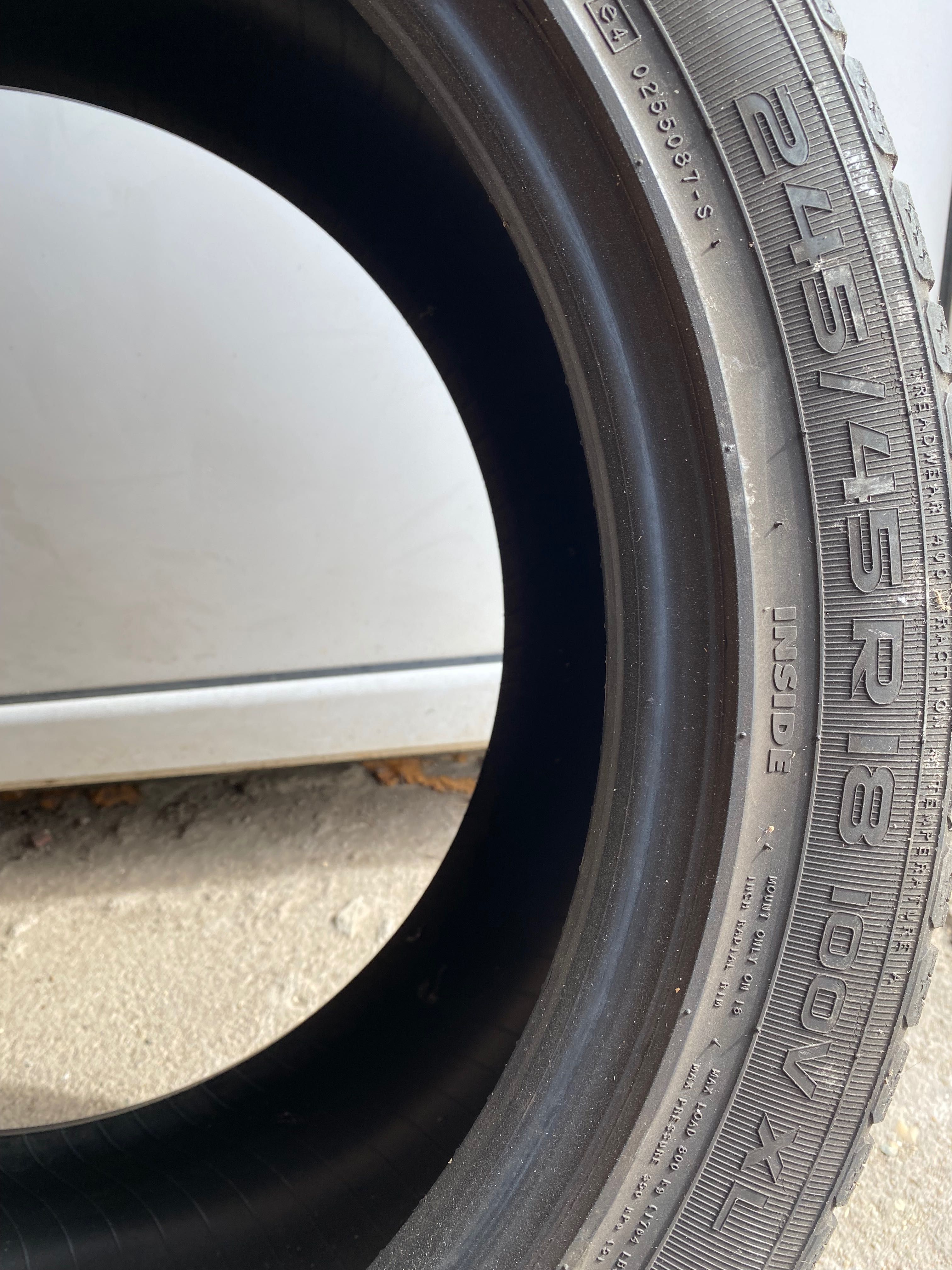 Anvelopă All season Nokian 245/45/R18