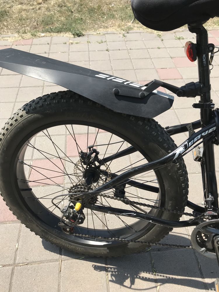 Фетбайк велосипед с широкими колёсами
