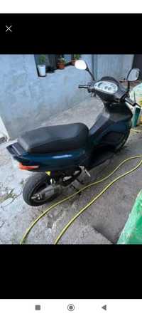 Dezmembrez/vand gilera runner FARA ACTE