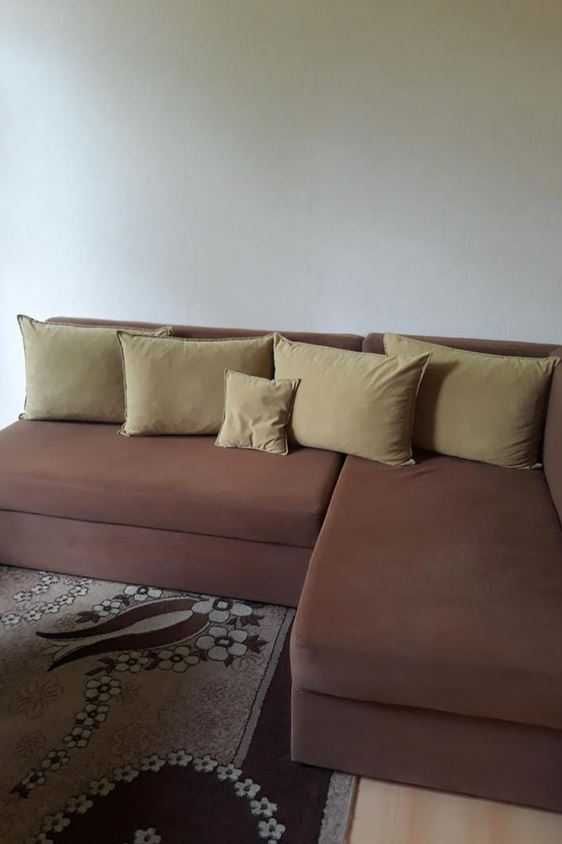 Продава се Едностаен апартамент в София, Фондови жилища - 46 кв.м за 1914 €/кв.м - Снимка #1