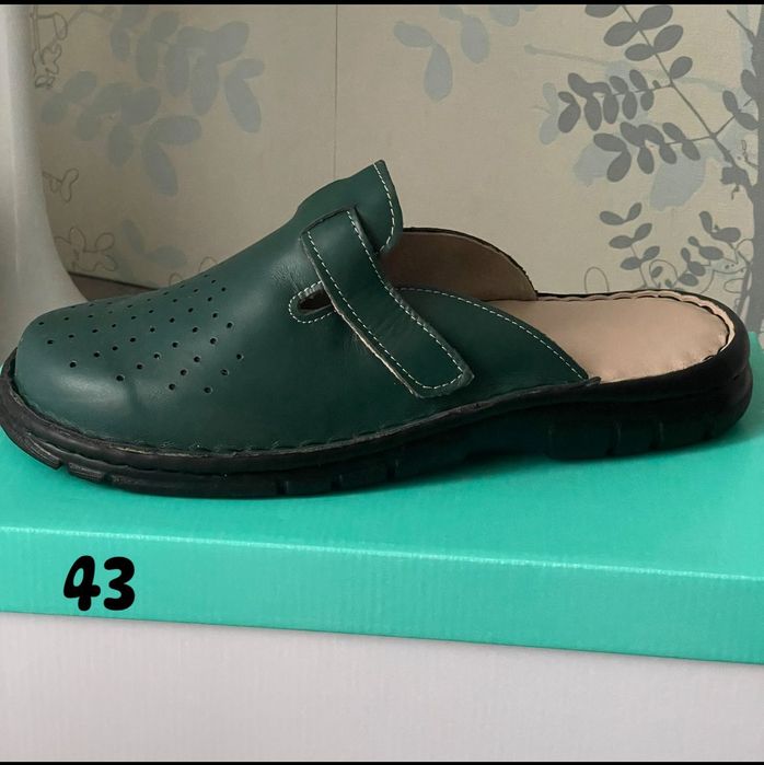 Saboti bărbați NOI piele naturala Nr 43