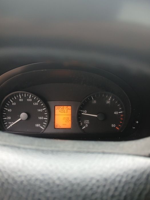 vând mercedes sprinter