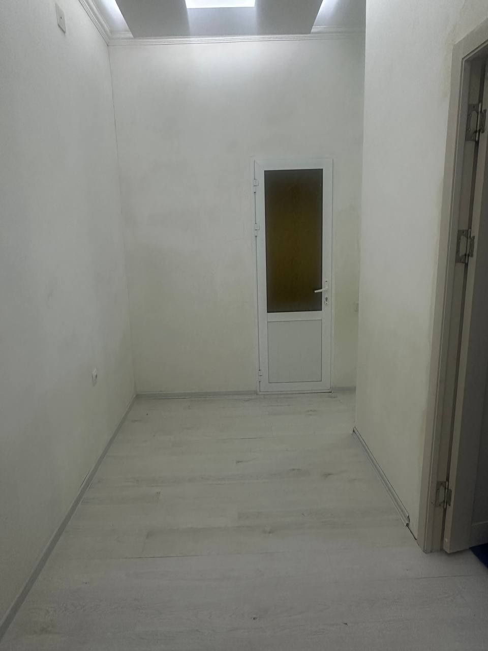 Arenda kvartira. Izzat navostroyka. 1/2/9