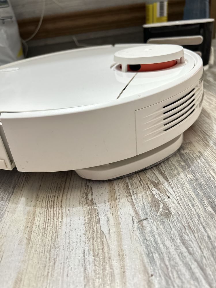 Прахосмукачка робот Xiaomi Mi Robot Vacuum Mop PRO