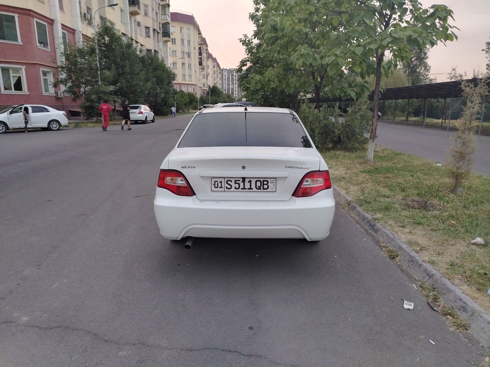 Нексия 2 сотилади