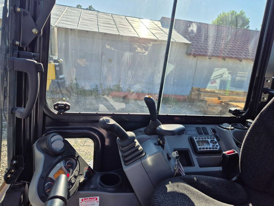 Vand miniexcavator nou