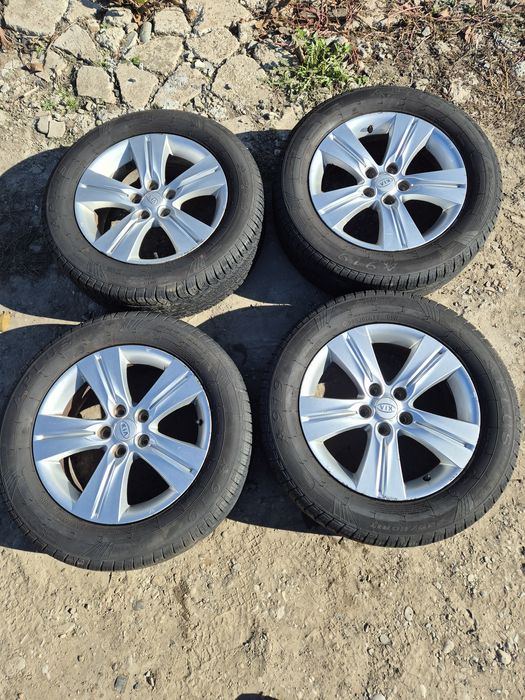 Roti kia sportage 225/60R17 m+s in stare foarte buna dot 2024