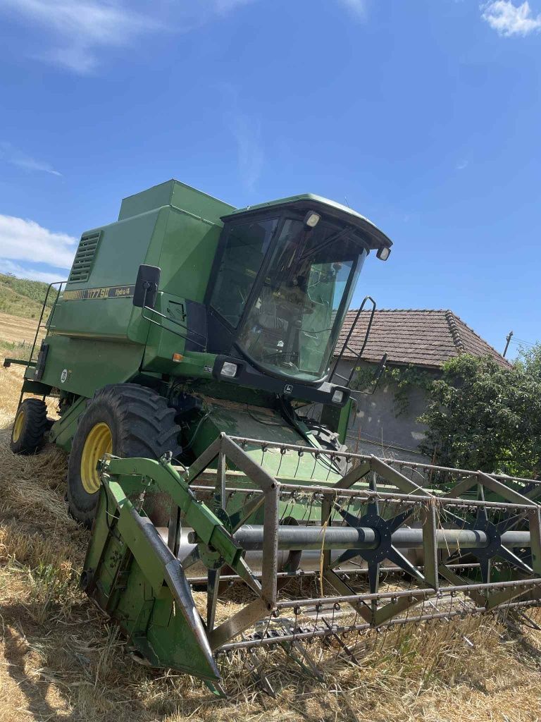 Vând combina 1177