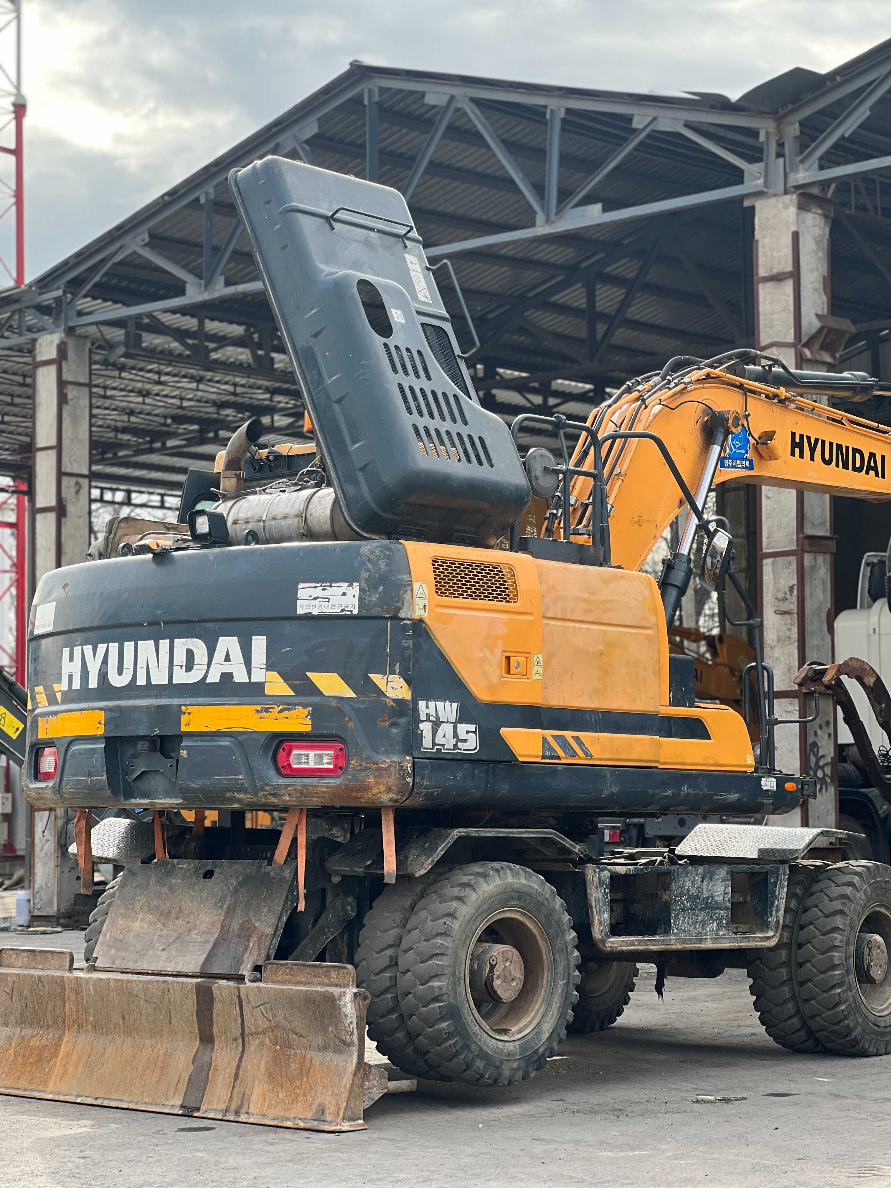 Колёсный экскаватор Hyundai R145W 14 тонн!  Kredit/Lizing