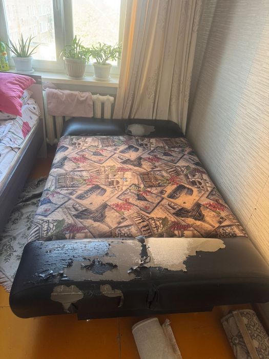 Продам диван для кв