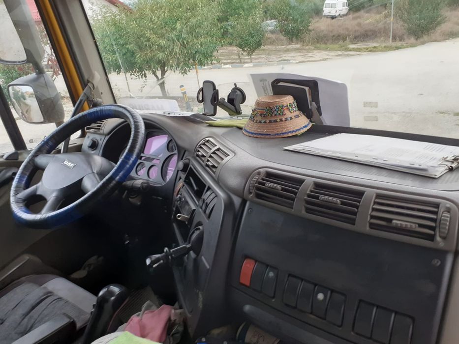 Basculanta 8x4 daf cf 85 an 2008 233000 km variante schimb