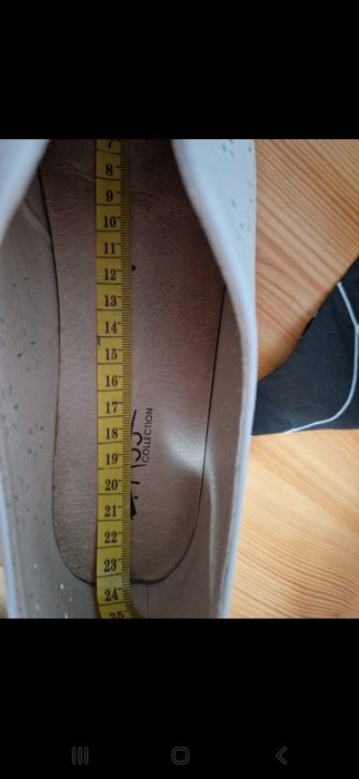Pantofi din piele naturală, albi, cu perforații ,cu platformă Pass Col