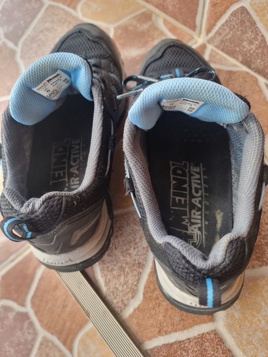 Adidasi meindl goretex.nr 36
talpa