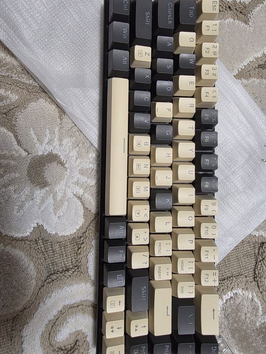 Tastatura redragon ryze alba cu gri de gamimg