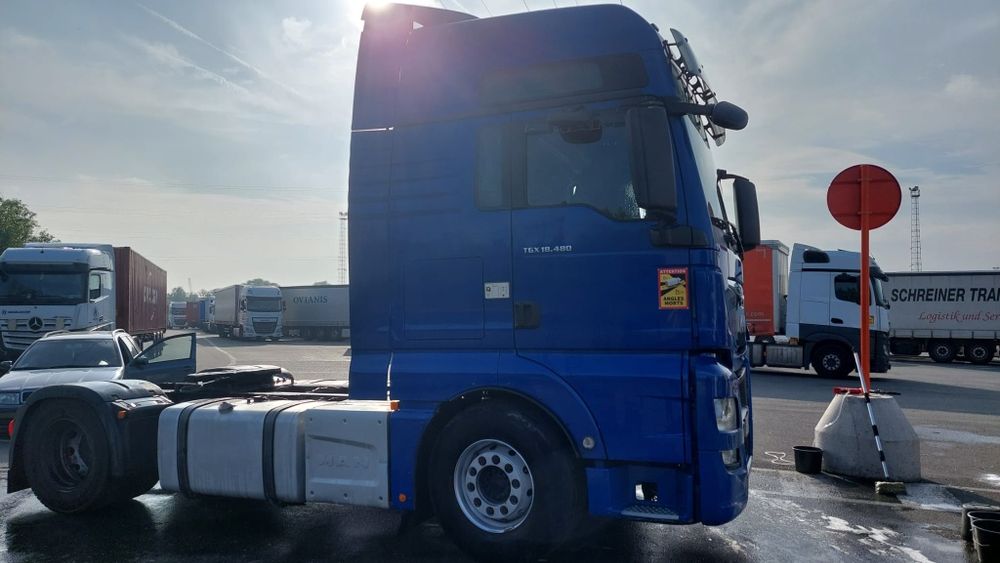 Urgent!!!  Se vinde Man TGX MEGA XXL 18480