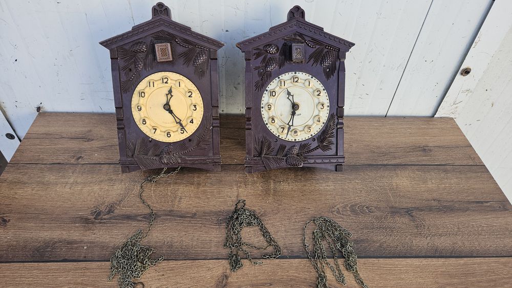 2 ceasuri cu cuc Majak ( Exclusiv pt piese )