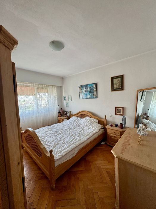 Apartament 4 camere zona Tineretului