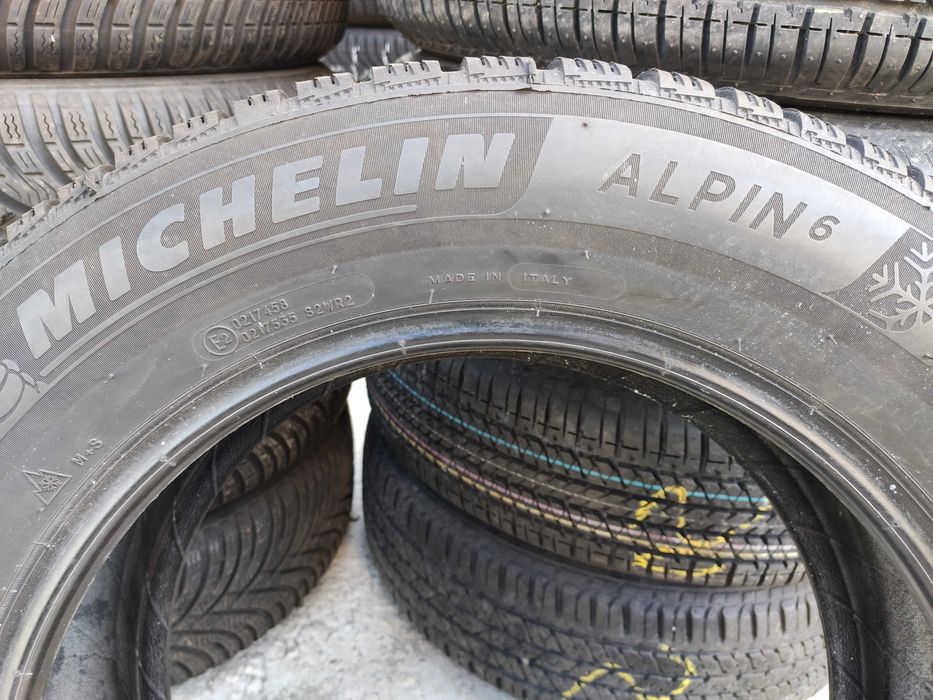 2бр Зимни Гуми 215 60 16 - Michelin - DOT 2022