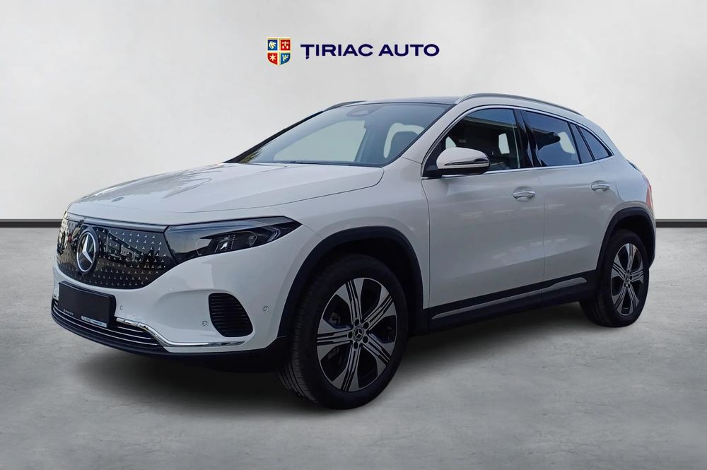 Mercedes-Benz EQA Trapa panoramica // Suspensie reglabila