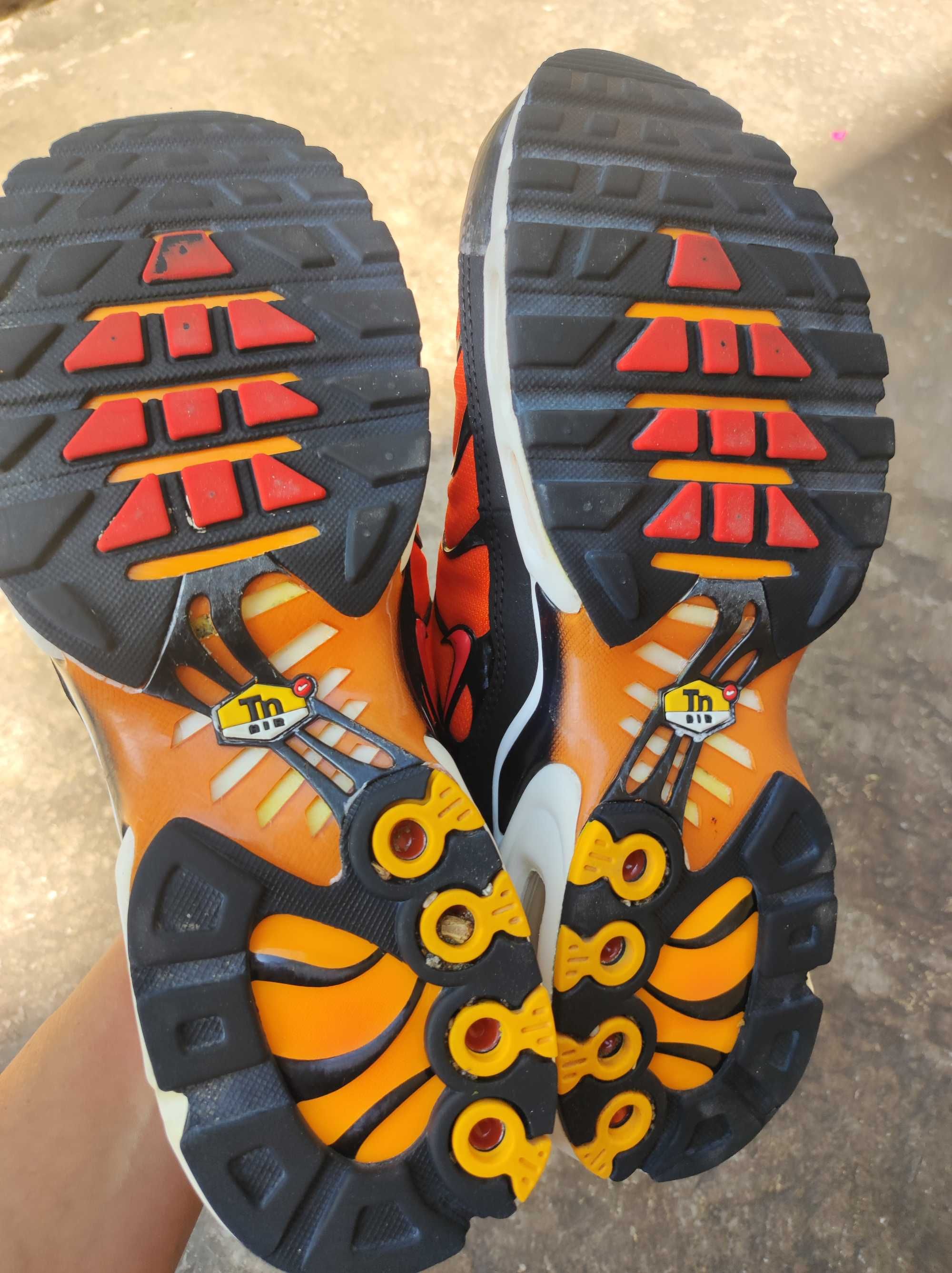Маратонки Nike 41 номер