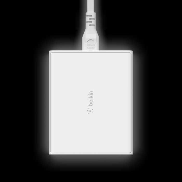 Зарядное устройство Belkin BoostCharge Pro 4-портовое GaN, 108 Вт