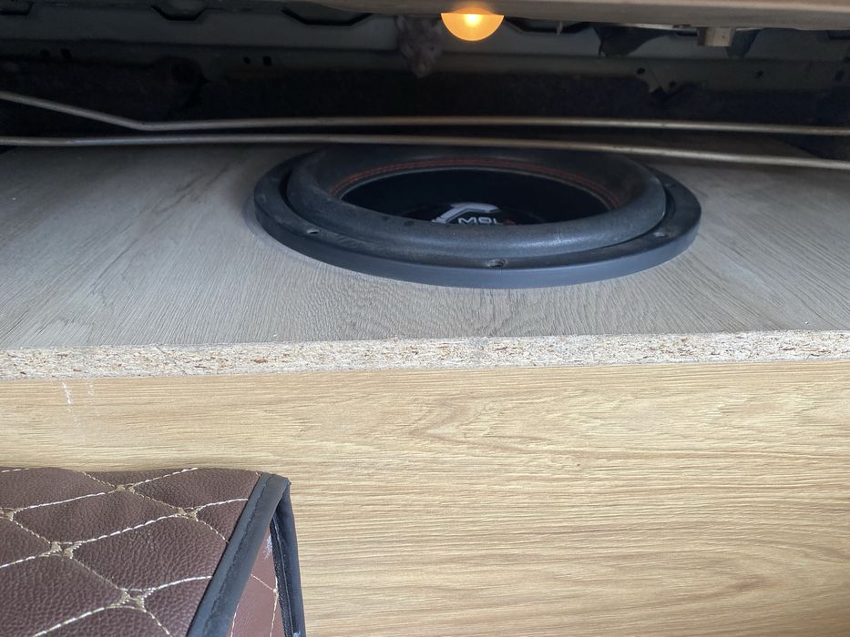 Продам или обмен сабвуфер молот