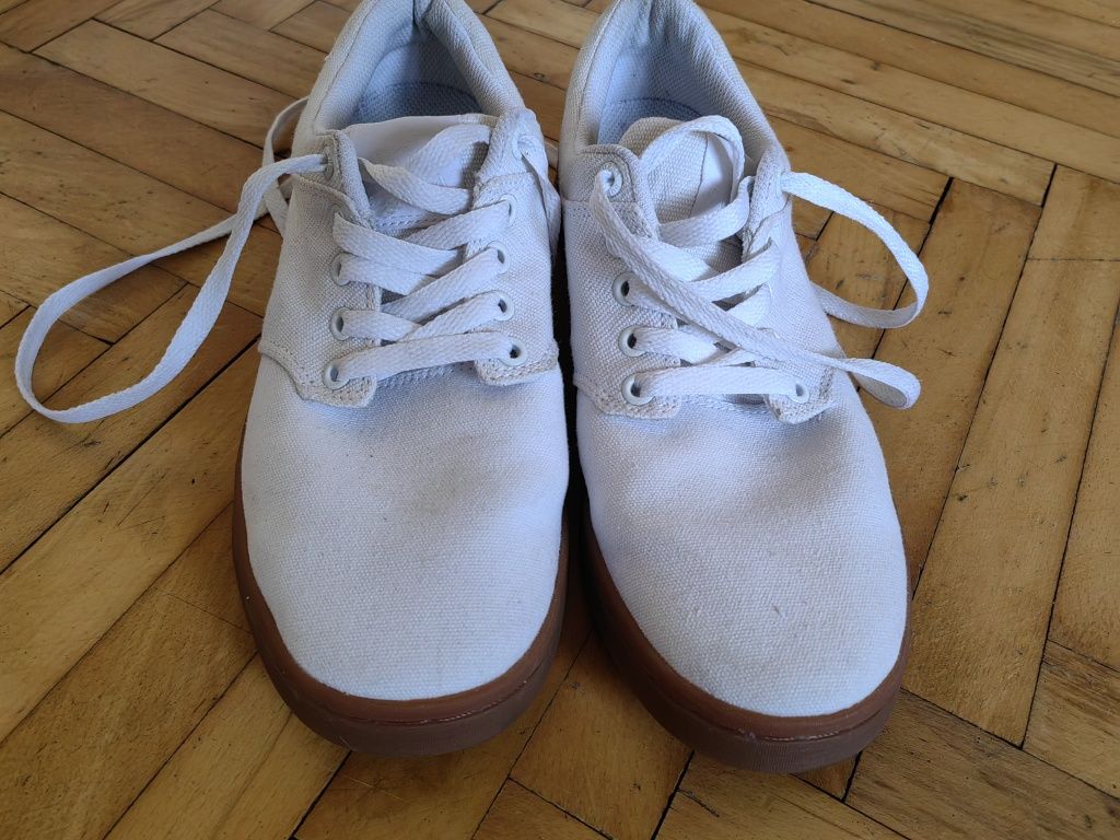 Vans, Supra, Converse