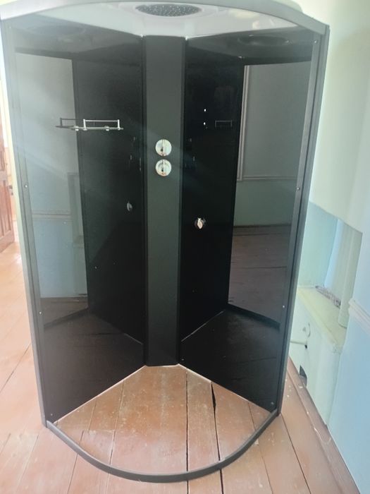 Dushavoy kabina sotiladi srochna