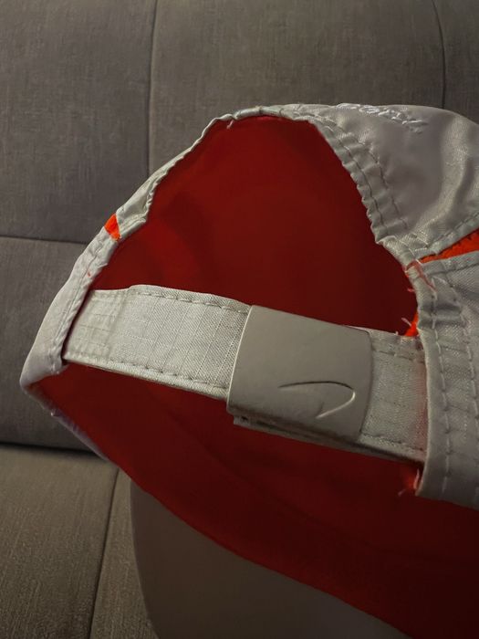 Sapca McLaren Mercedes Vodafone Lewis Hamilton Originala Noua Sigilata