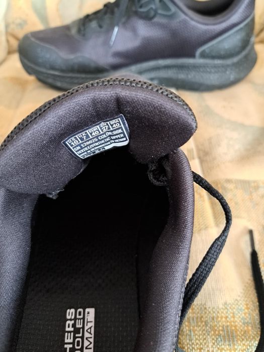 Продавам нови маратонки скечерс