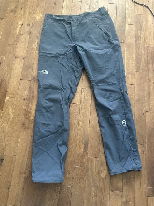 Pantaloni The North Face drumetie