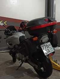 Yamaha TDM 850 Motosikl