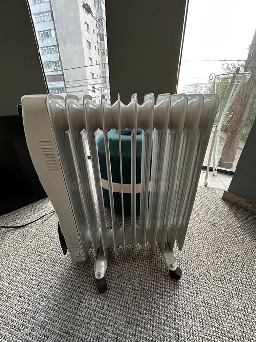 Calorifer electric Albatros, 11 elemenți.