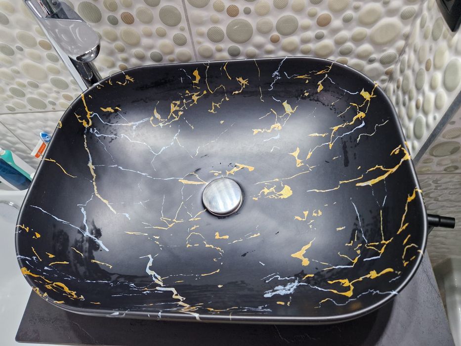 Lavoar cu montaj pe blat Fire, latime 50 cm, negru