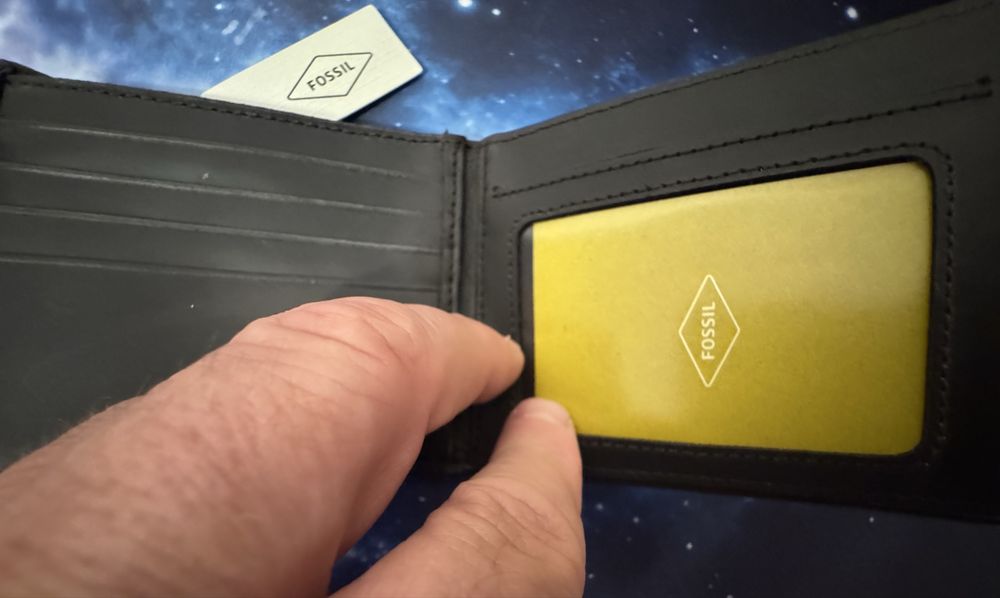 Portofel Fossil din piele