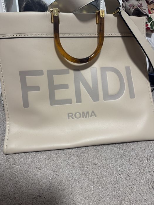 Geanta piele fendi