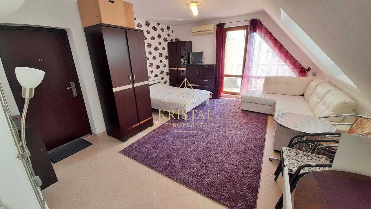 Продава се Едностаен апартамент в к.к. Слънчев бряг - 48 кв.м за 1355 €/кв.м - Снимка #2