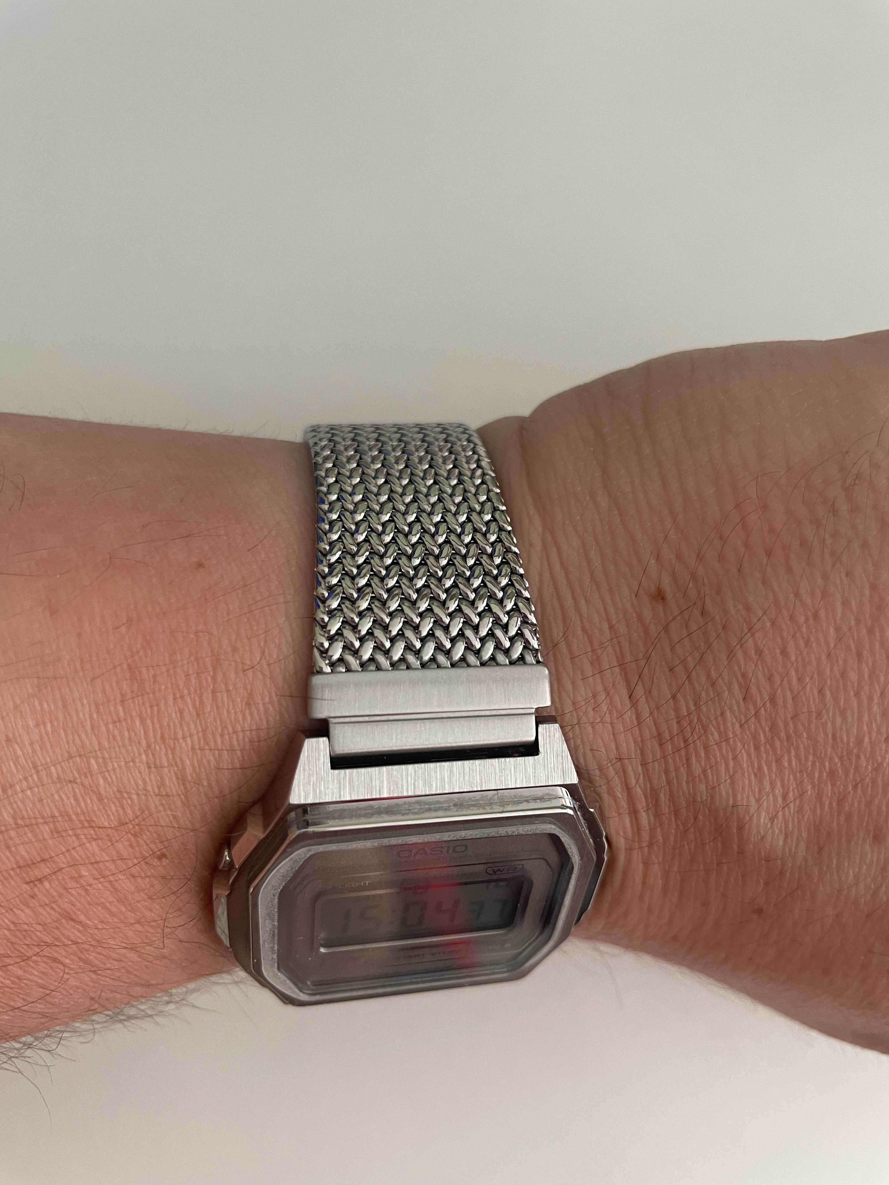 CASIO A1000 Vintage Silver Metal Watch / Мъжки часовник