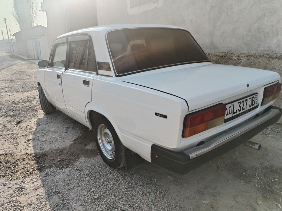 Vaz 2107 gaz bezin