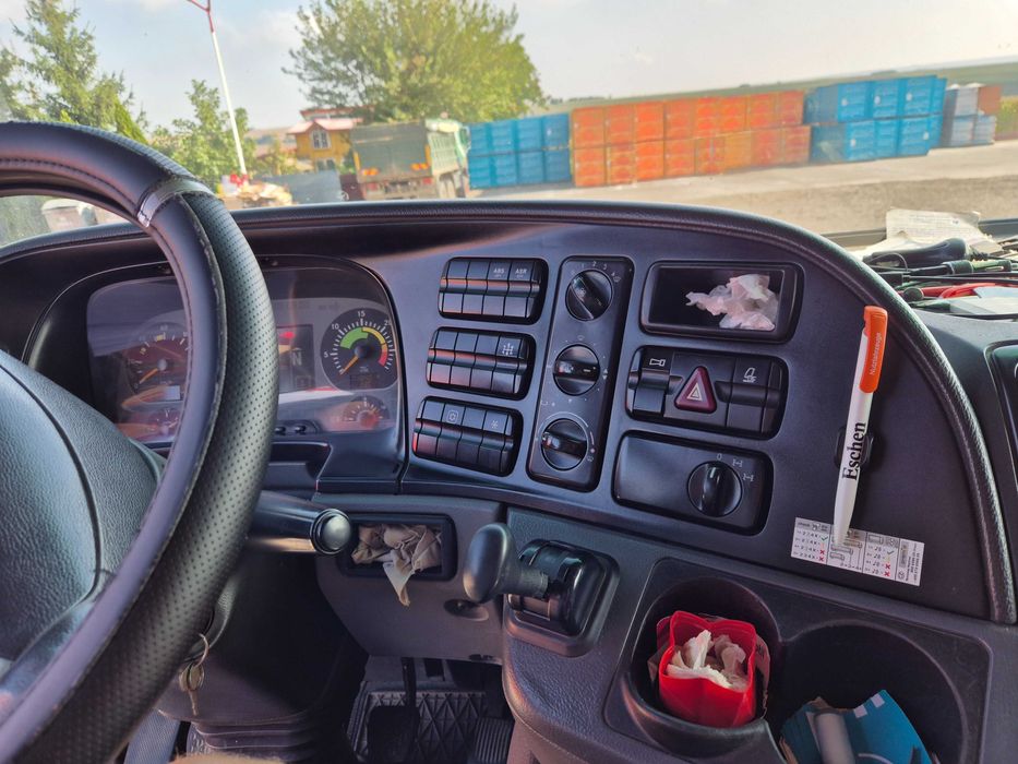 Autobasculant cu remorca Mercedes 2646