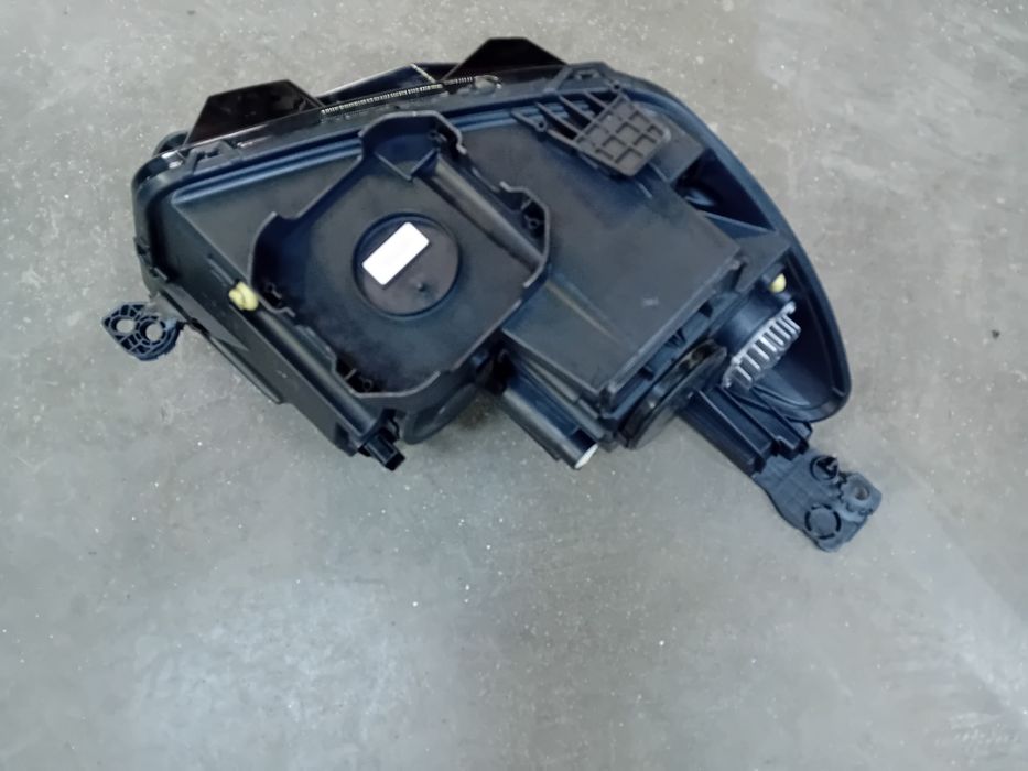 Far stanga halogen Opel Grandland