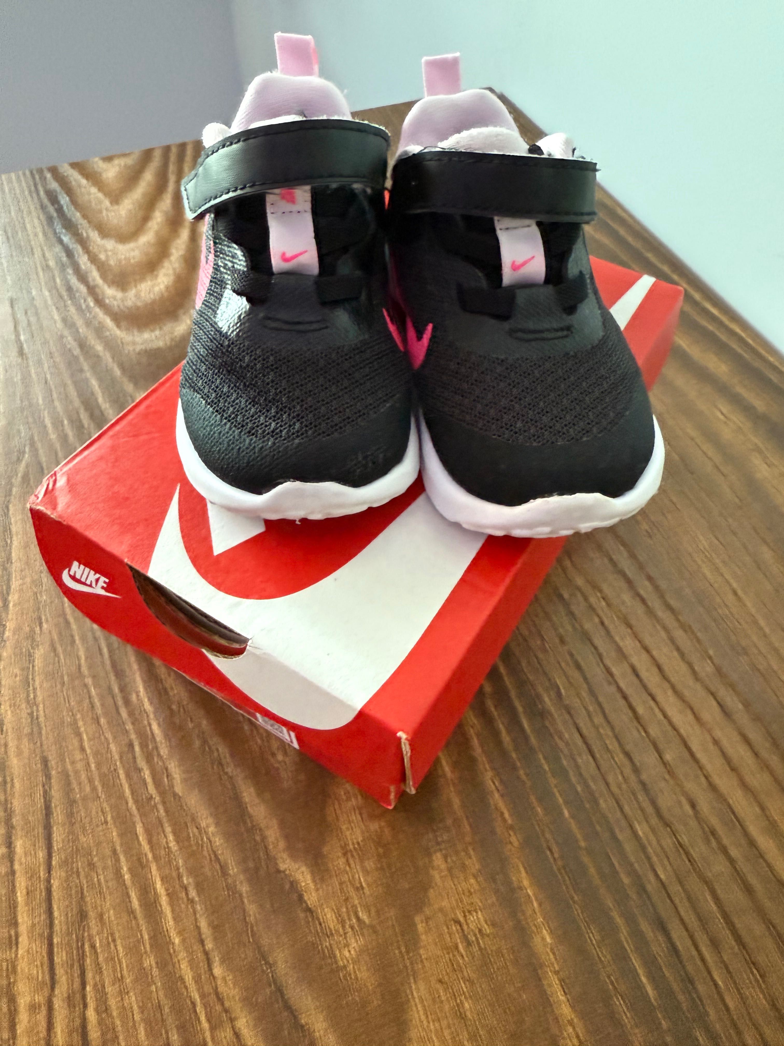 Обувки Nike за бебе